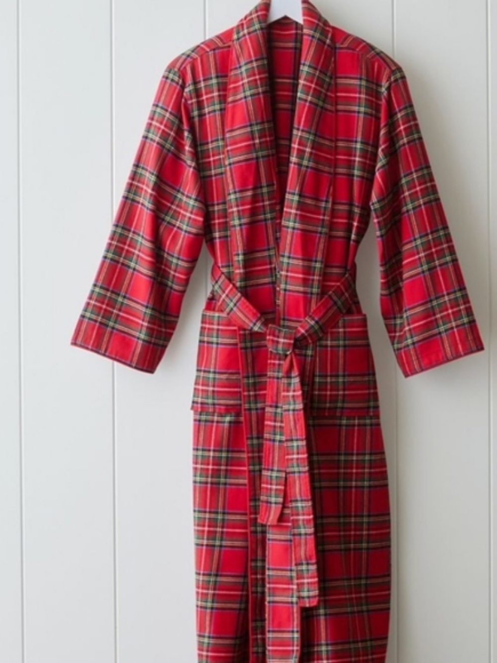 NWT Pottery Barn Stewart Plaid Flannel Robe in Red - Large